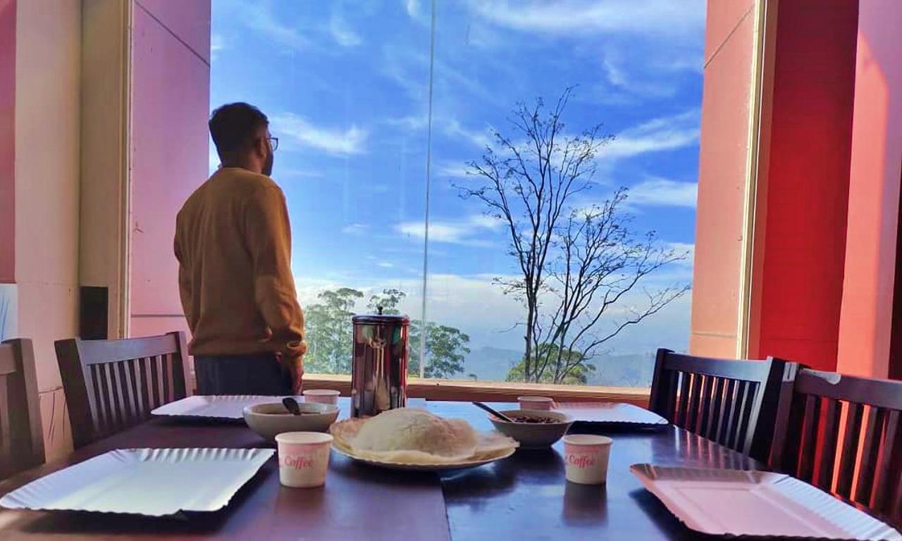 Red Castle Munnar Hotel Ngoại thất bức ảnh
